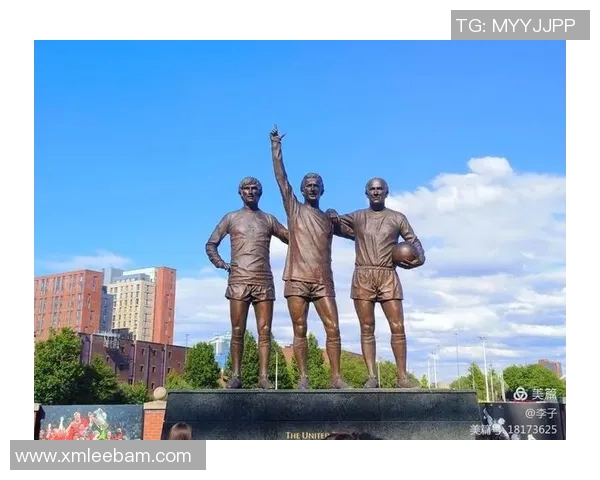 全球足球球星雕像分布地点一览与背后故事解析